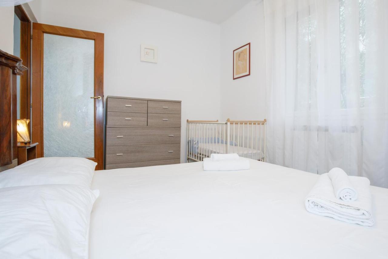 Gozzi House - Comoda Casa - Free Parking - Easy To Venice! Mestre Exterior foto